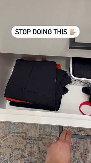 Send this to your bestie who also needs to be able to SEE what they have! This helps so much for my neurodivergent / adhd peeps! They’ll thank you later (or immediately)! This is just one example of storing things vertically (like books or like file folders) and it can be applied to so many different types of things in your home. Comment “minimal mindset” to get my workbook, a guide to take you through the very first thing you need to start decluttering - changing your mindset and getting clear 