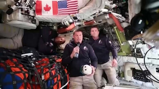 'Moon is definitely getting bigger' on third day for Artemis crew