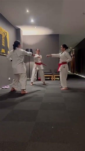 Every punch carries discipline, focus, and fighting spirit. 🥋👊