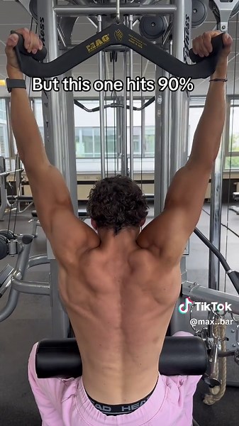Effective Lat Pulldown Techniques for Back Workouts