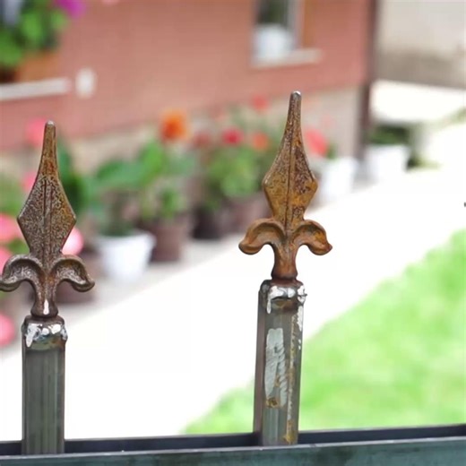 6.6K views · 808 reactions |  Rust? Meet your match. Hammerite...