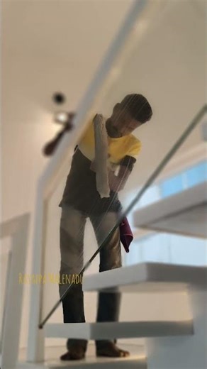 Glass Cleaner #glasscleaner #glasscleaning #trendingshorts #shortsviral #interior #bunglow