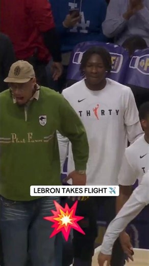 👑 lebron is amazing #crazy #dunk #jump #nba #wow #king #lebronjames #nbahighlights #fyp #lakers