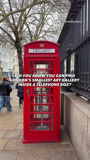 Every day, thousands of people walk straight past London’s smallest gallery without even noticing it 👀🎨 Just steps from the British Museum, a row of iconic red phone boxes have been transformed into the Visionary Brit Museum — tiny, free-to-enter galleries showcasing visionary art from all kinds of creators. With exhibitions changing regularly, there’s always something new waiting inside… if you stop to look. #londonmakesitpossible #visitlondon #london #londontips #londonmuseums #freethingstod