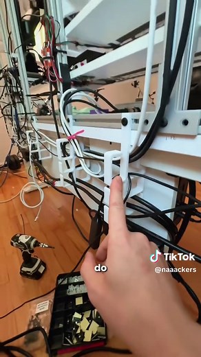 Aluminum Extrusion Desk Builds: Modular DIY Guide