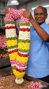 This Machine Makes 1000 Flower Garlands Per Hour 😱🌸