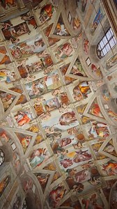 November 1, 1512: The ceiling of the Sistine Chapel, painted by Michelangelo, was exhibited to the public for the first time. | Beautiful Houses and Buildings