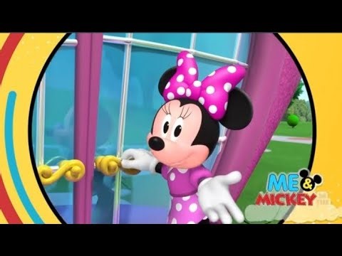 "Mickey Mouse ❤️ Minnie Mouse | Cute Romantic Moments 😍✨"