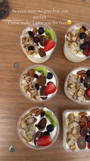 Just bring small 6500 for 500ml 5500 for 380ml I go run am😂😂 Call/ WhatsApp 07089692678. Port Harcourt. #fyp #parfait #portharcourt