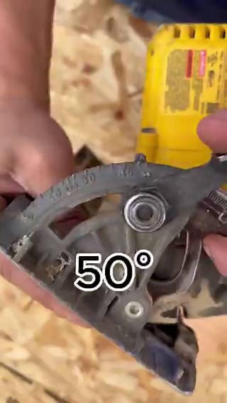 Great trick for finding any obtuse angle. This is why it is important to adopt mathematics in carpentry. Craftsmanship in general.