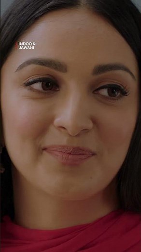 Kiara Advani and Aditya Seal Talk About FIRST kisses #IndooKiJawani
