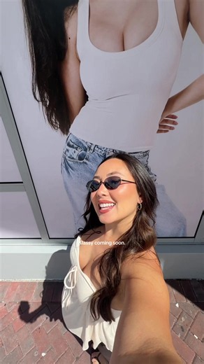 First look inside @Klassy Network’s new retail store in Delray Beach! This storefront is going to be so beautiful with all the big windows!! A dreammm storefront by the beach! So grateful and can’t wait to watch how this space comes to life! Stay tuned ♥️ #klassy #delraybeachfl #delraybeach #brandowner #comingsoon