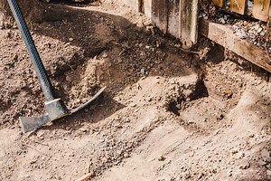 Choose The Right Pickaxe For Your Needs