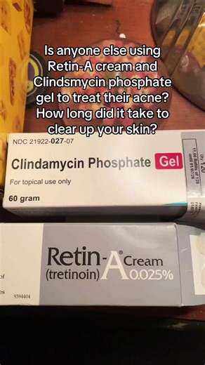 Uso de Retin-A y clindamicina para el acné