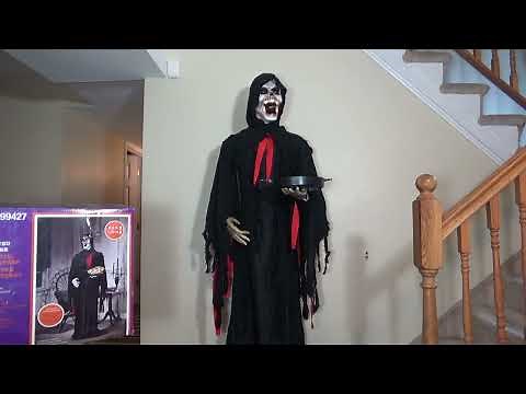 Gemmy 2013 6FT Tall Life Size Animated Night Fright Mike