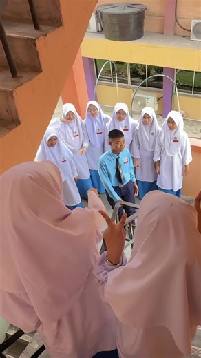 Highlights of Senior Year in Multimedia Program