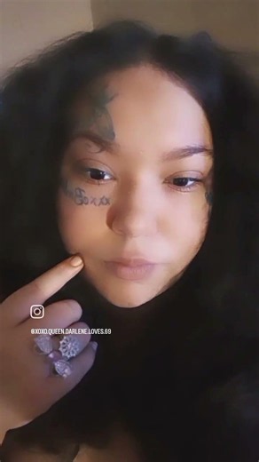 #6ix9ine baby wife Darlene Warren looks the same age as yaliln daughter wine she was 3 months