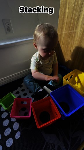 17K views · 288 reactions | Stacking. #infants #stacking | Bambinos Bilingual Montessori Daycare | Facebook