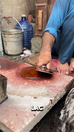 How Black Shellac is Made: A Traditional Finishing Craft🔥