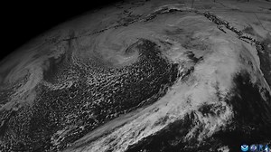 File:Long Mid-Latitude Cyclone Over the North Pacific (CIRA 2026-02-06 - nolabels).webm - Wikimedia Commons