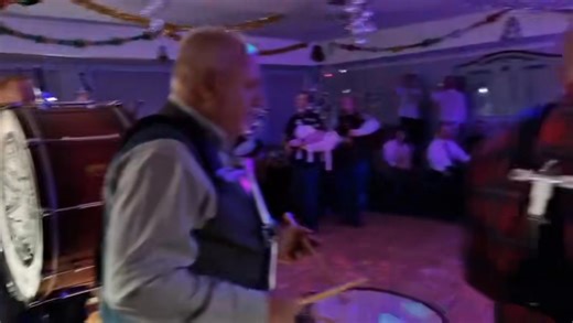 Band member enjoyed a great night at Saltcoats Bowling Club. Thanks to RT for organising it | Isle of Cumbrae Pipe Band