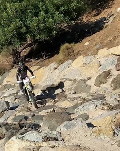 154K views · 2.5K reactions | 1st gear basics ! #jarvisstyle #jarvisbasics Jarvis Signature Tours Spain Husqvarna Motorcycles Rockstar Energy Drink #hardenduro | Graham Jarvis | Facebook