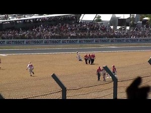 Chutes pendant la course MOTO 2 - GP moto de France 2010 Monster energy