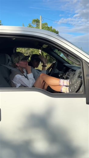 Clark & Jac go to the BEACH! #fyp #nature #snakes #spiders #beach