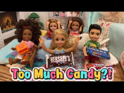 Chelsea Has a Sleepover With Her Friends!!🤩What Are They Up To??🍬🍭