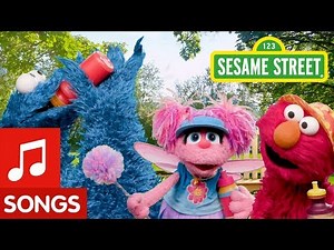 Sesame Street: Water Water Song | Fun in the Sun