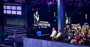 Liam Payne herdacht tijdens MTV Europe Music Awards: “Hij had een ontzettend groot hart”