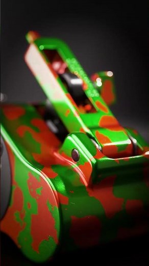 EVERYONE LOVES HYPNOTOAD! 🐸 Avenger 3 Pro Hypnotoad // Custom Tattoo machine #vladblad