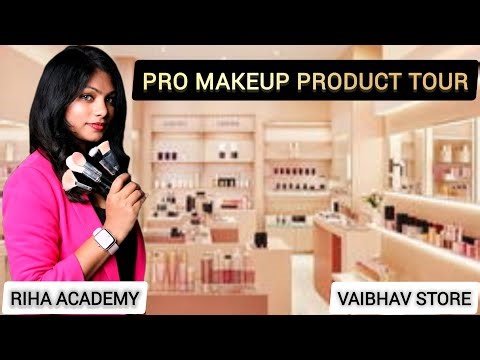 What’s Inside a PRO Makeup Artist’s Kit? | RIHA Product Tour
