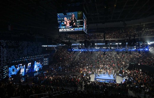 WWE SmackDown Referee Botch Brings Brutal Reactions