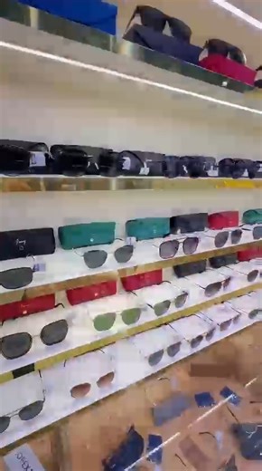 ✨ Découvrez Optikos, votre enseigne spécialisée dans les lunettes ! 👓 Un large choix de montures pour tous les styles et tous les budgets — du haut de gamme à l’entrée de gamme. Trouvez la paire qui vous ressemble ! 💫 | El Medina Center