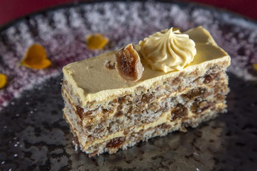 Sveti je Duje i vrijeme je za splitsku tortu. Recept je odavno poznat, ali na neke stvari morate posebno paziti