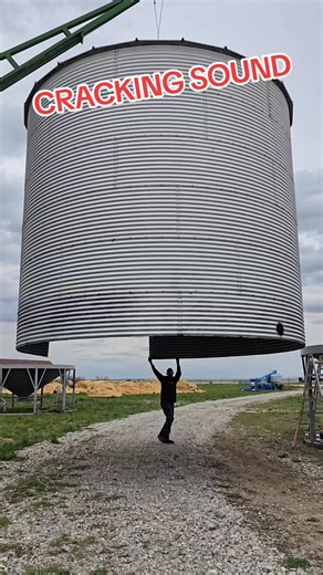 197K views · 214 reactions | Farming isn't like in the movies. #farm #movie #funny | 1HandnFarming | Facebook