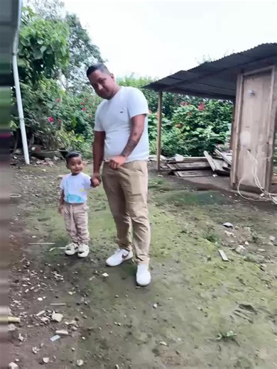 Videos de Jefferson Sanchez (@jefferson.sanchez2886) con “sonido original - María de los Angeles 💖”