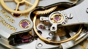 How close can we get with the Loupesystem🔬 their universal adapter, take a Look. Captured during repair in our watchmaking workshop in 🗽 Midtown, NYC. http://www.watchrepairny.com/rolex-watch-repair/ Rolex movement calibre 1225 used in the Oysterdate Precision ref. 6694 overhaul at Manhattan Time Service | Manhattan Watch Service