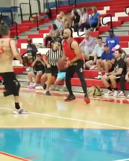 Bald Derrick White with AUTHORITY 😤 [via @303league]