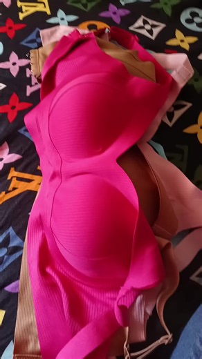 Diamond 11 (@diamondinfluencer1)’s videos with original sound - Diamond 11