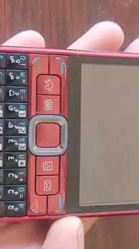 Nokia E63 It features a full QWERTY keyboard and a 2.36-inch display.