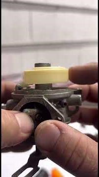 How to adjust ￼Tecumseh carburetor float.
