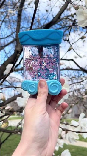 Happy first day of Spring! 🌷 ☔