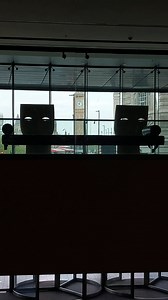 Stroll around Waterloo station... let's go! 🚶‍♂️ | Wonders of London