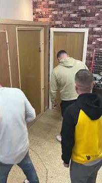 The worlds first ever Locksmith course for opening London Locks #locksmithtraining #locksmithcourse