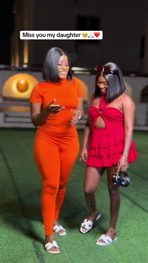 @Ypee Baakop3 @Kumasi Yɔnkoɔ 😒😹😹😹💔 @STAMFORD BRIDGE LOUNGE @JENNIFER LOPEZ BACKUP @Abenamalo