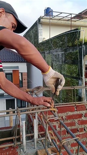 just by tying it; side beam bender connection.