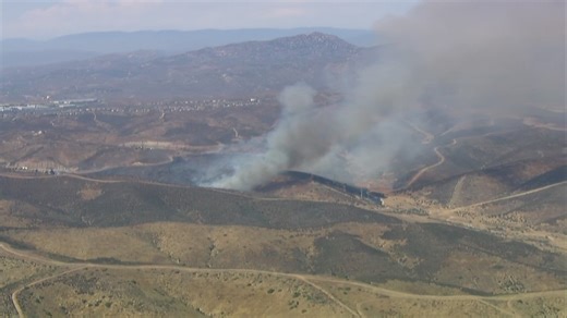 Brush fire in Sycamore Canyon burns at least 100 acres