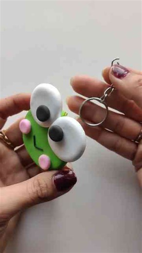 DIY easy and cute keychain tutorial perfect gift idea